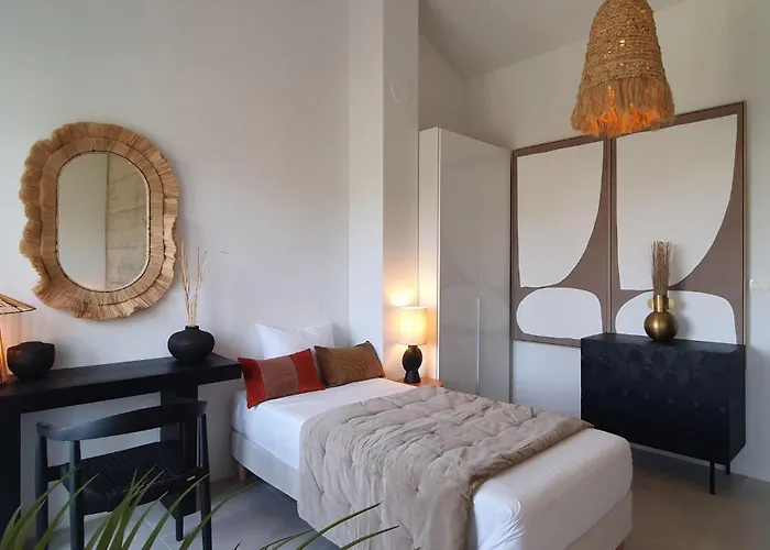 3 Bedroom Gorgeous In Klimno
