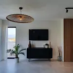 Stunning In With Wifi