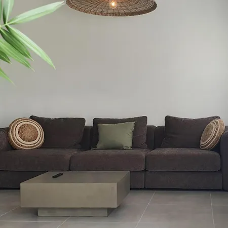 Awesome In With Kitchen Holiday home