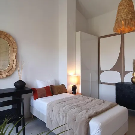 3 Bedroom Gorgeous In Klimno