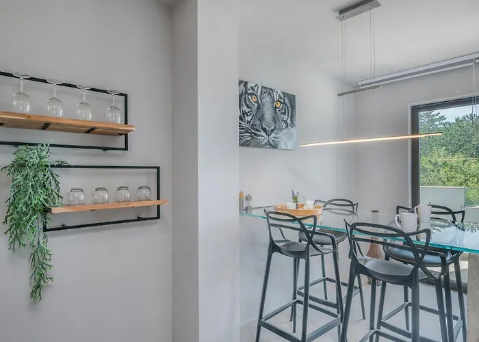 3 Bedroom Gorgeous In Nyaraló